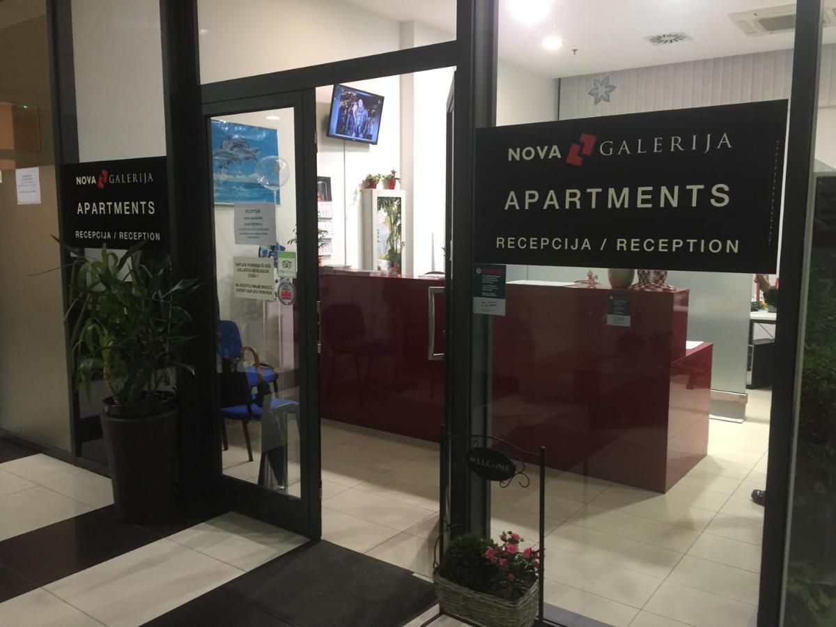 Nova Galerija West App Mary - Parking In Garage Apartment Zagreb Ruang foto